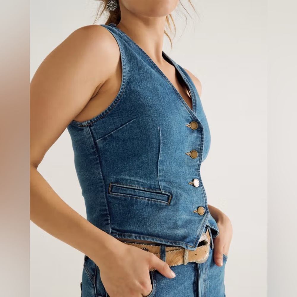 Tecovas Women's Denim Vest- XL - Picture 2 of 14